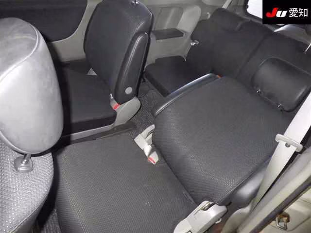 NISSAN PRESAGE