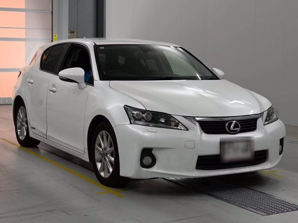 LEXUS CT200H