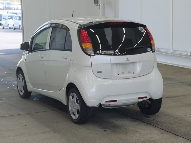MITSUBISHI I