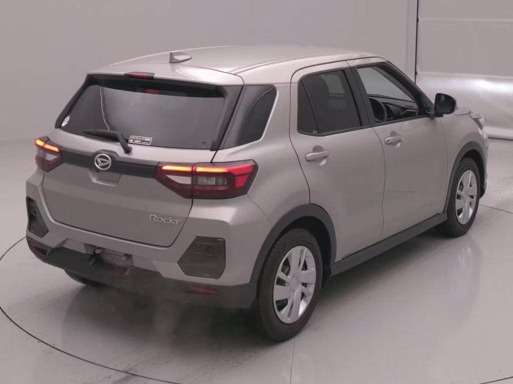 DAIHATSU ROCKY