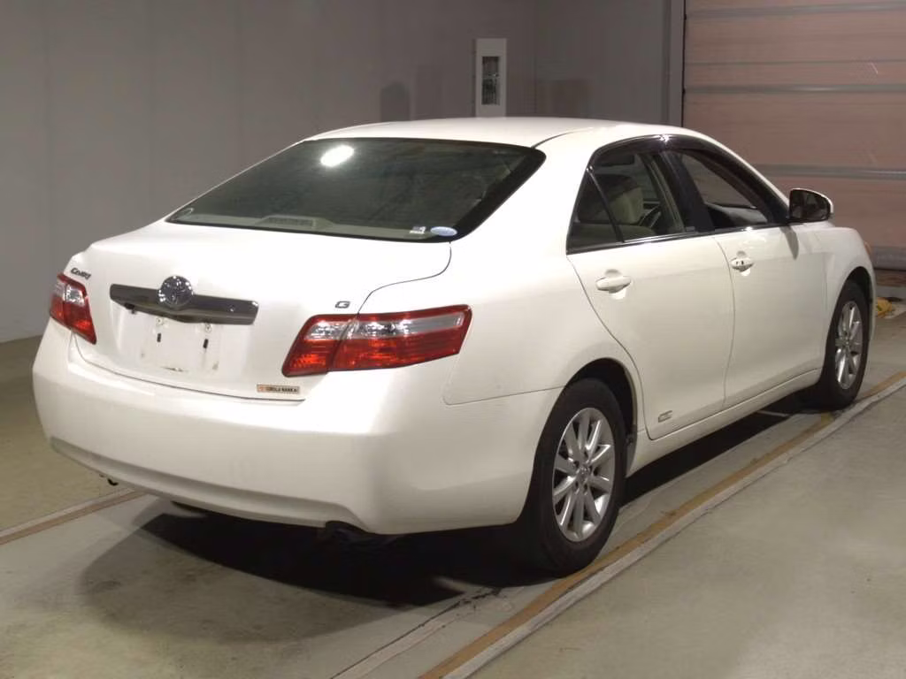 TOYOTA CAMRY