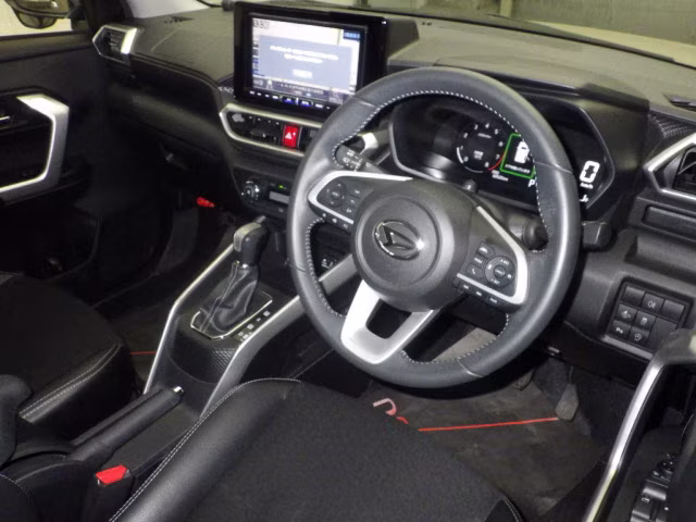 DAIHATSU ROCKY