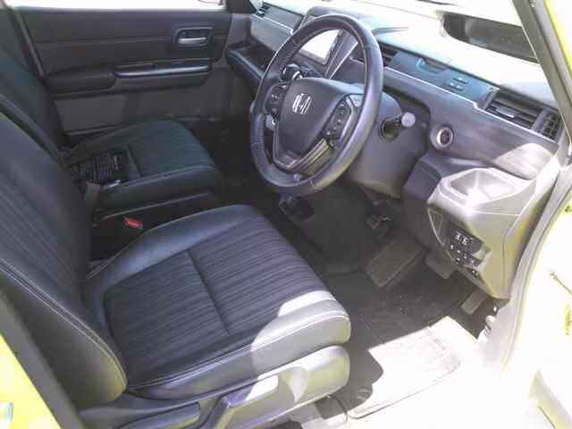 HONDA FREED+