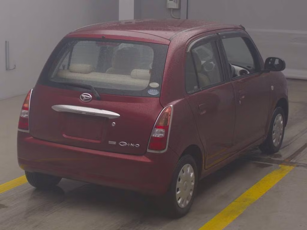 DAIHATSU MIRA GINO