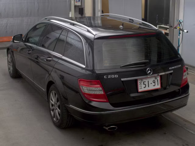 MERCEDES-BENZ C-CLASS