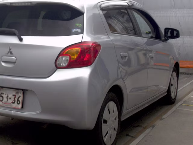 MITSUBISHI MIRAGE