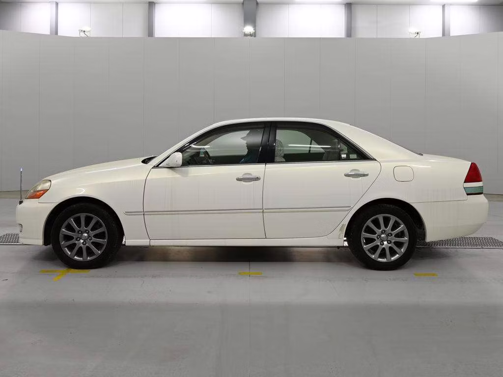 TOYOTA MARK II