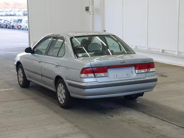 NISSAN SUNNY