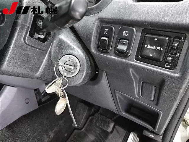 DAIHATSU TERIOS KID