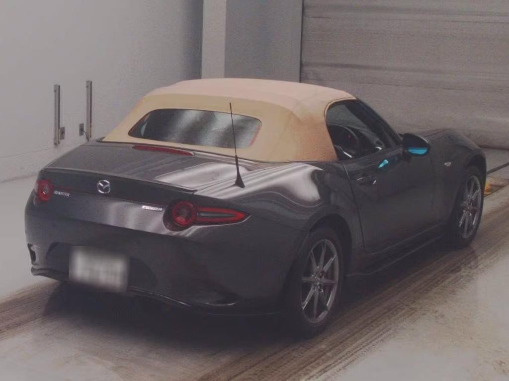 MAZDA ROADSTER