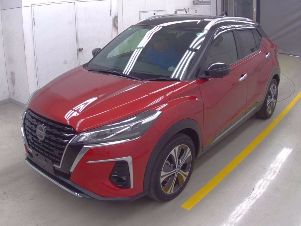 NISSAN KICKS