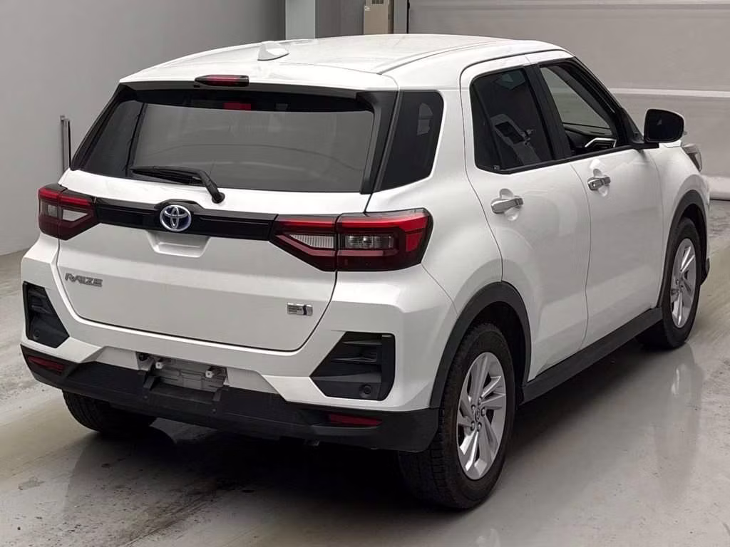 TOYOTA RAIZE