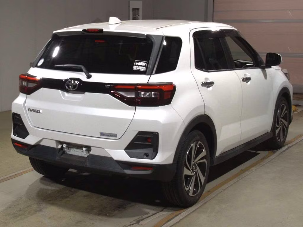 TOYOTA RAIZE
