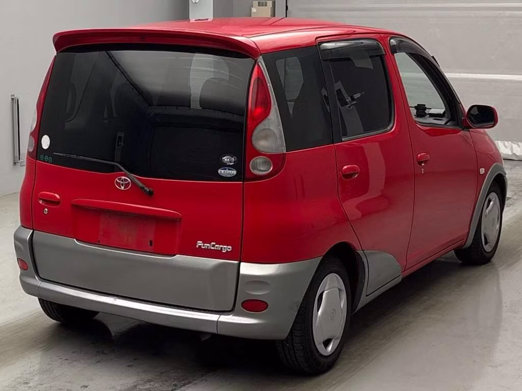 TOYOTA FUNCARGO