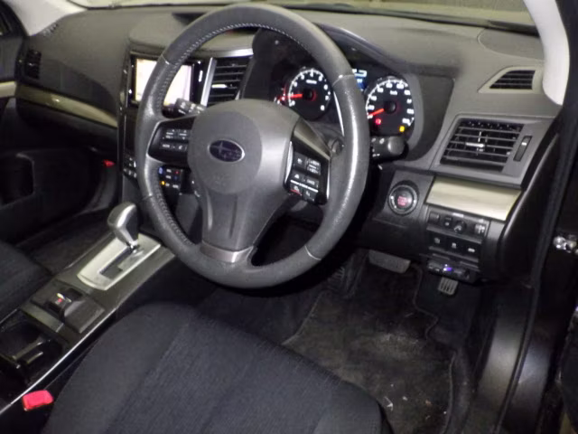 SUBARU LEGACY