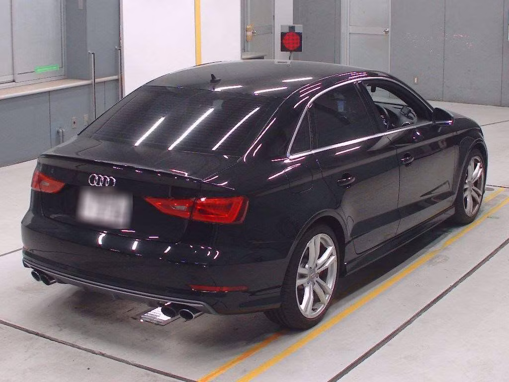 AUDI S3