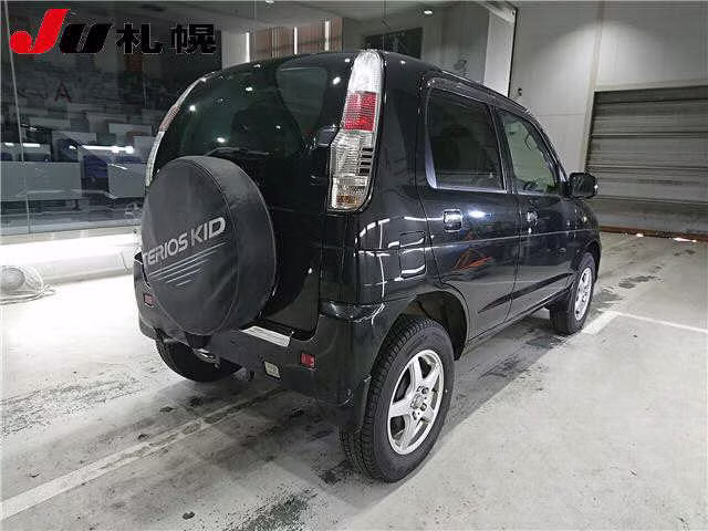 DAIHATSU TERIOS KID