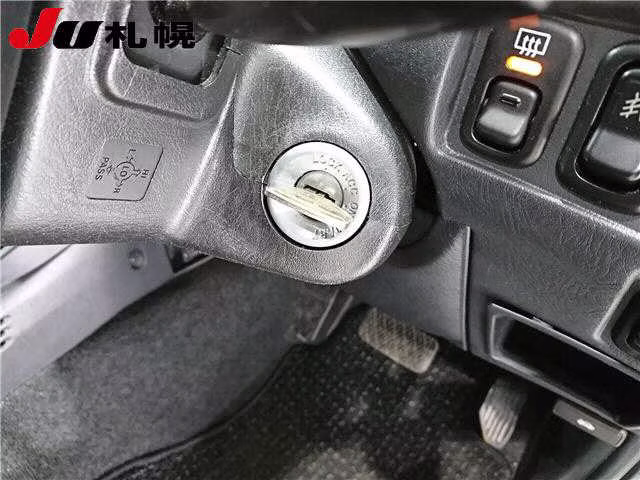 DAIHATSU TERIOS KID