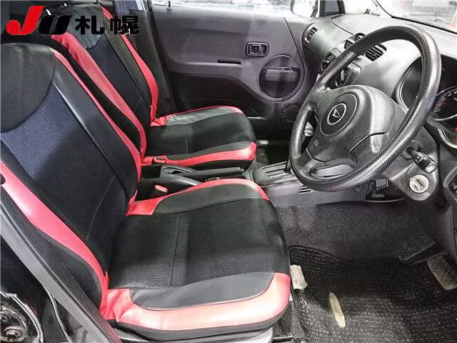 DAIHATSU TERIOS KID