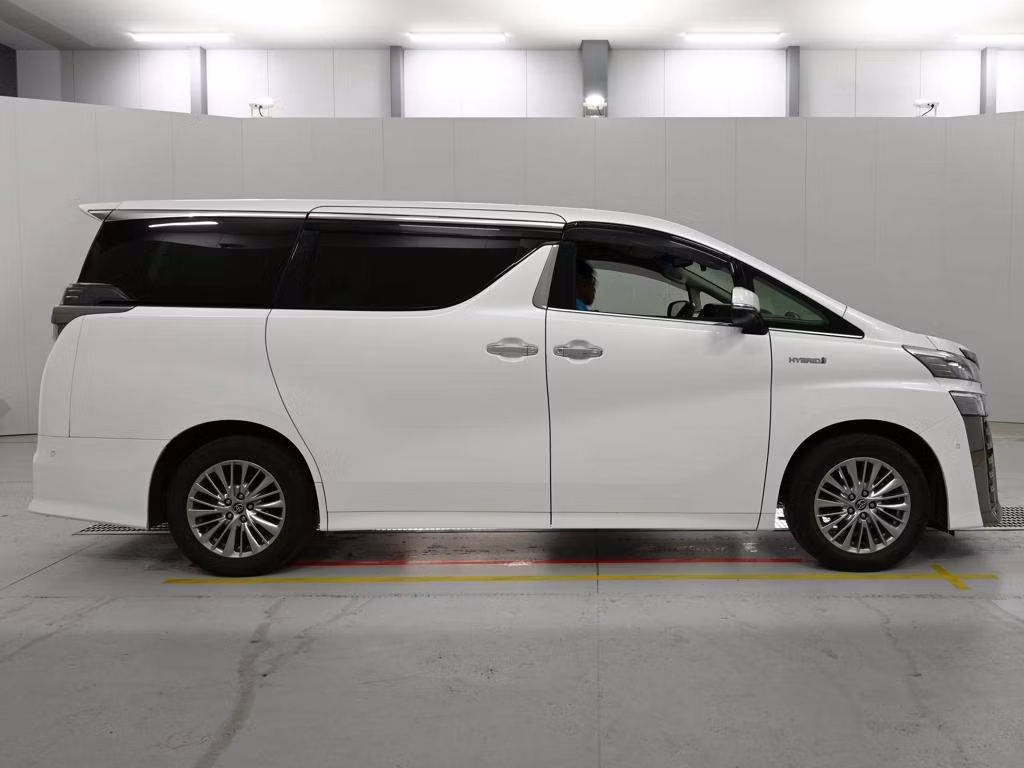 TOYOTA ALPHARD