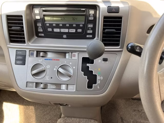 TOYOTA RAUM