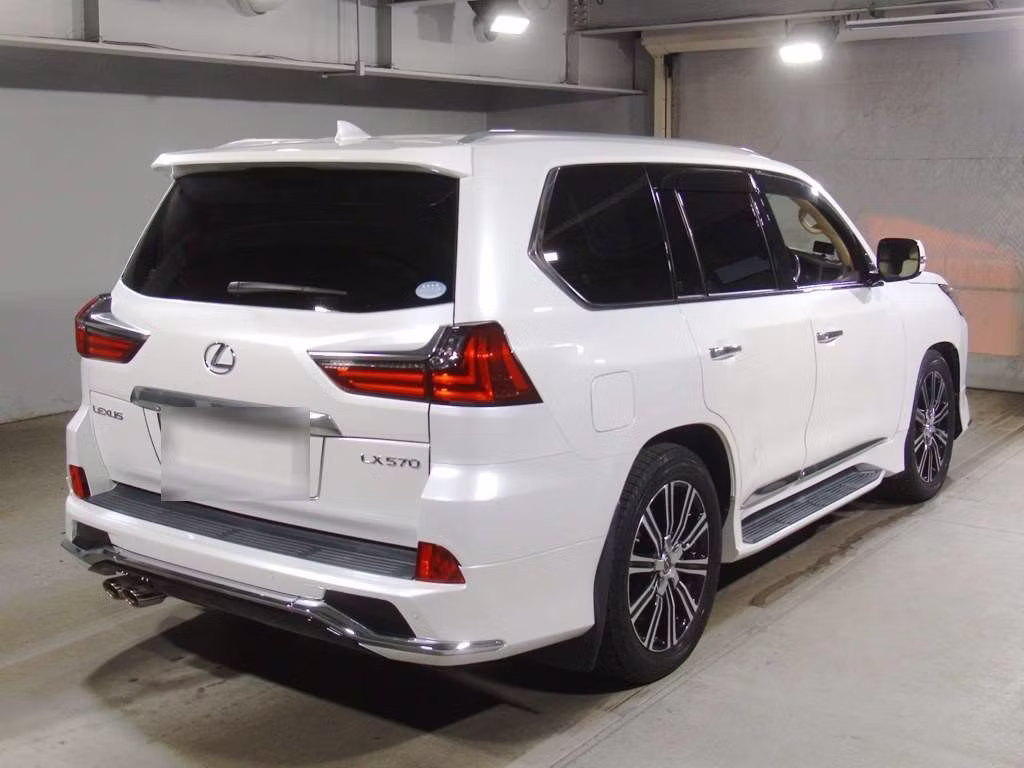 LEXUS LX570