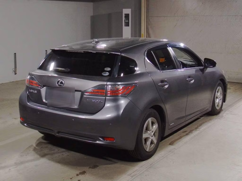 LEXUS CT200H