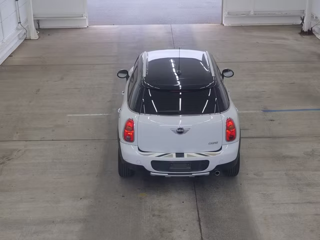 MINI CROSSOVER