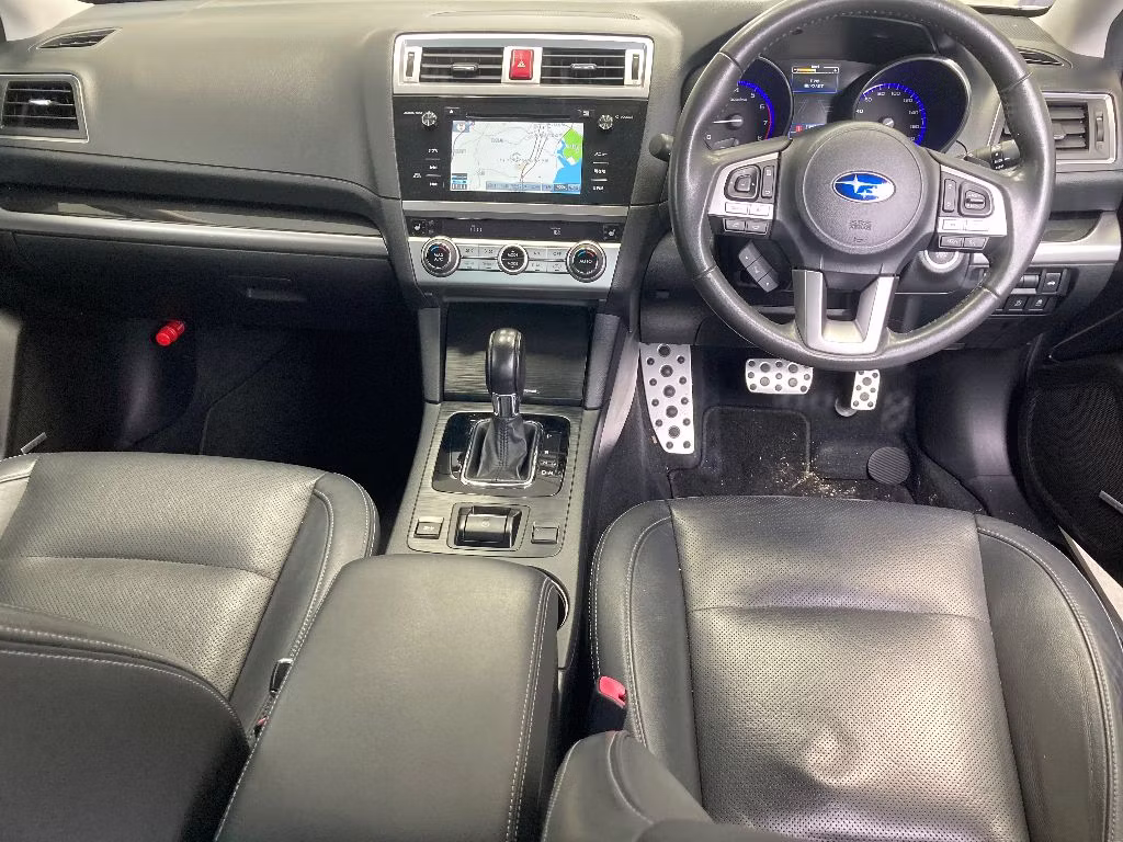 SUBARU LEGACY B4