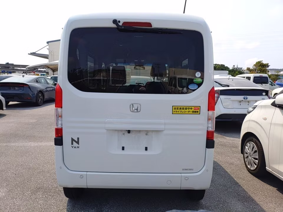 HONDA N-VAN