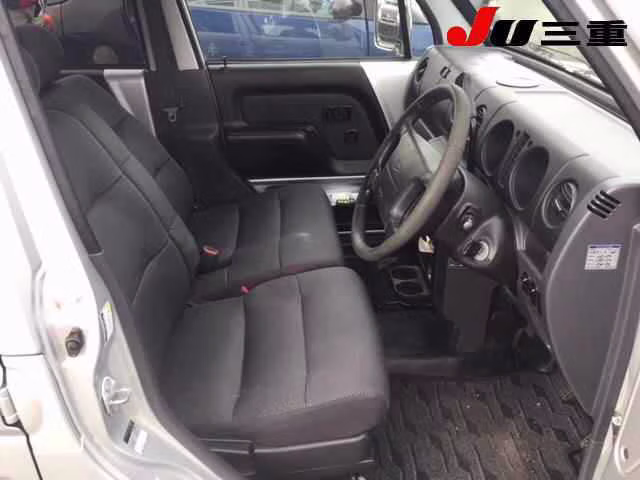 DAIHATSU NAKED