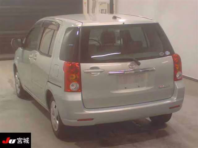 TOYOTA RAUM