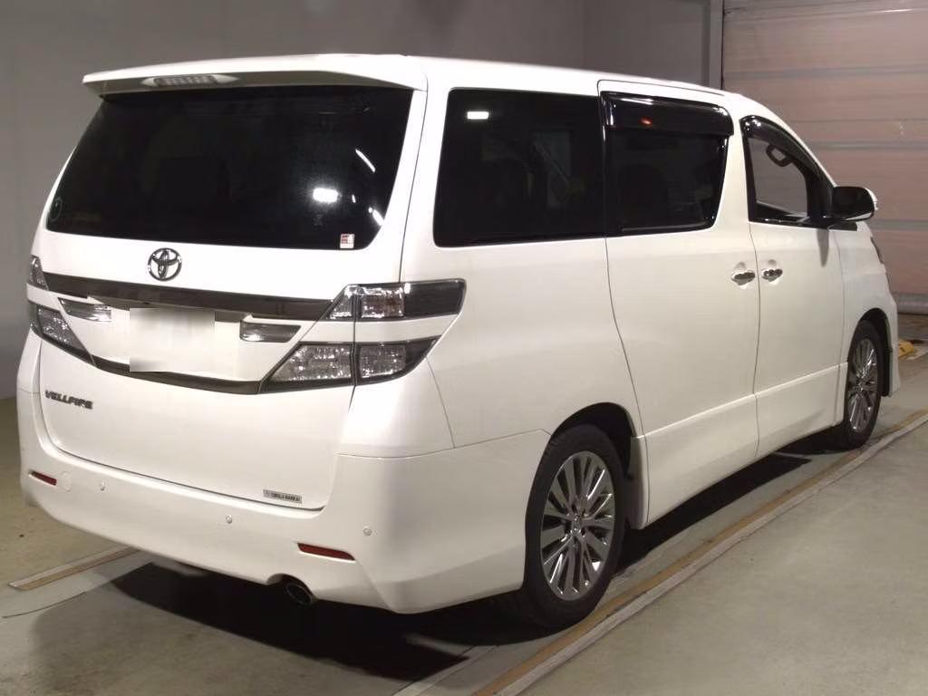 TOYOTA VELLFIRE