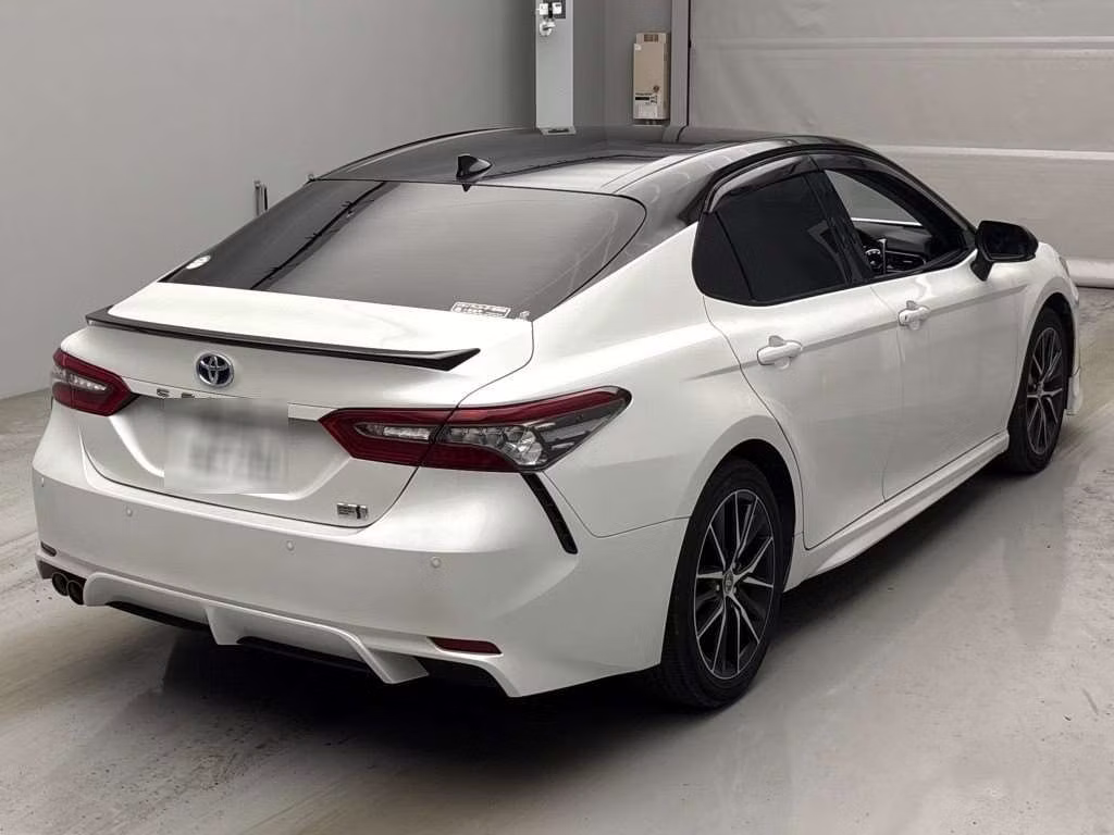 TOYOTA CAMRY