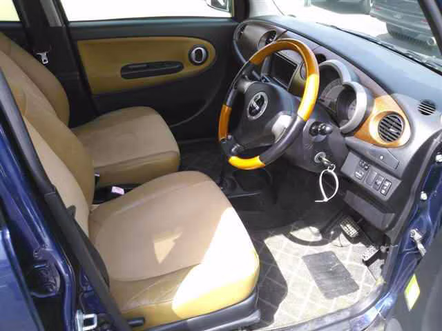 DAIHATSU MIRA GINO