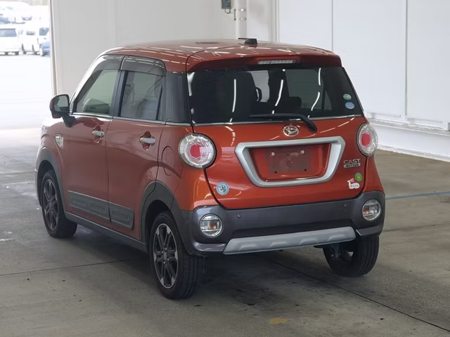 DAIHATSU CAST