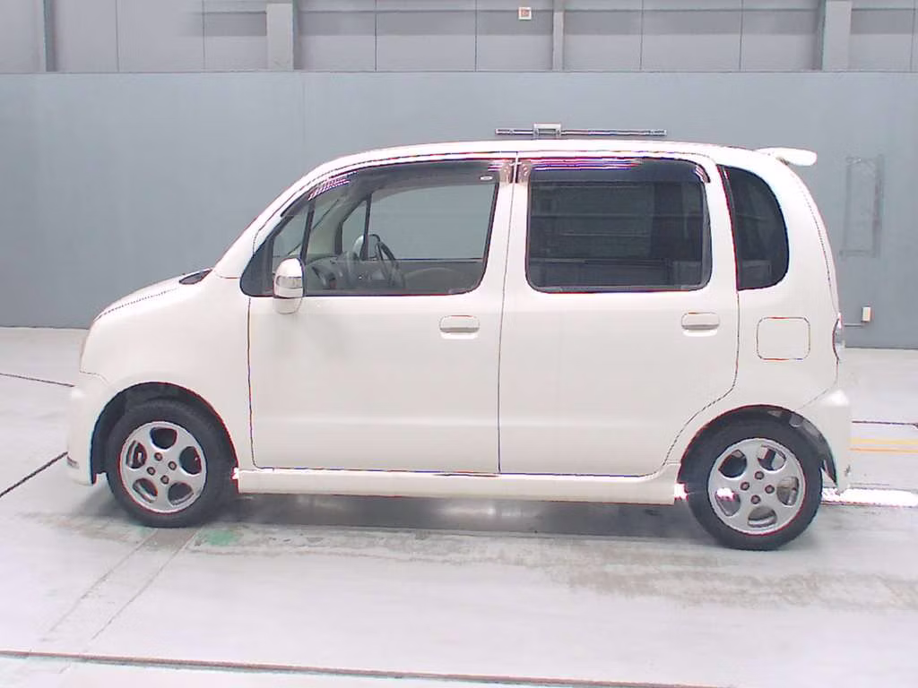 DAIHATSU MOVE LATTE