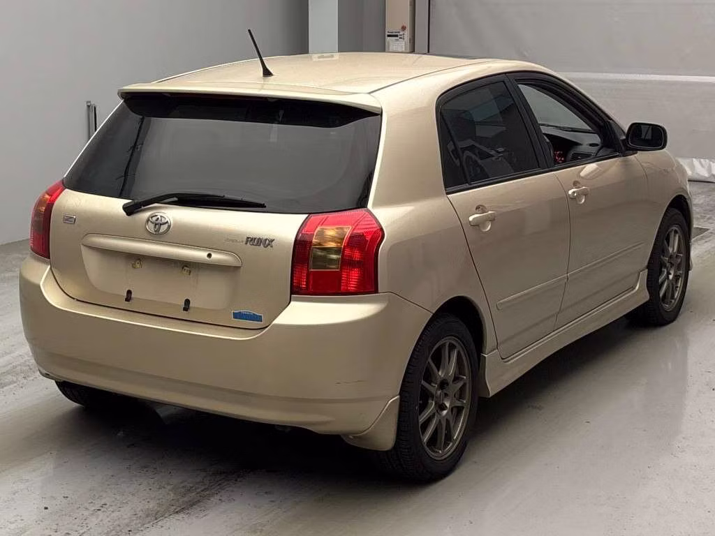 TOYOTA COROLLA RUNX