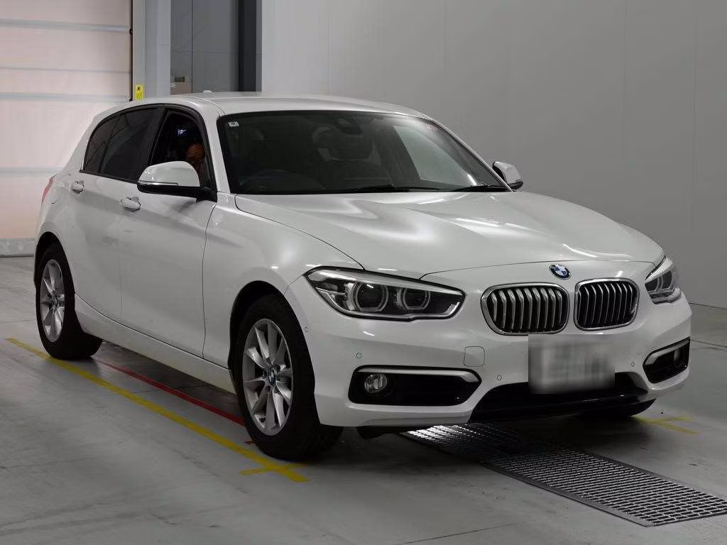 BMW 1-SERIES