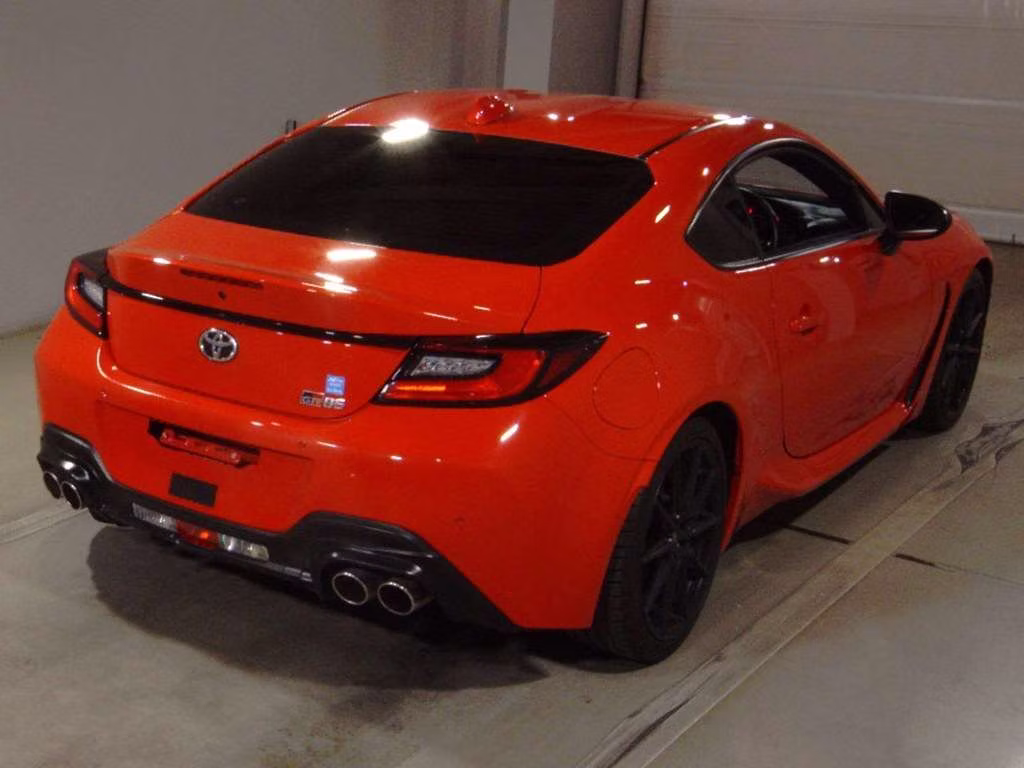 TOYOTA GR 86