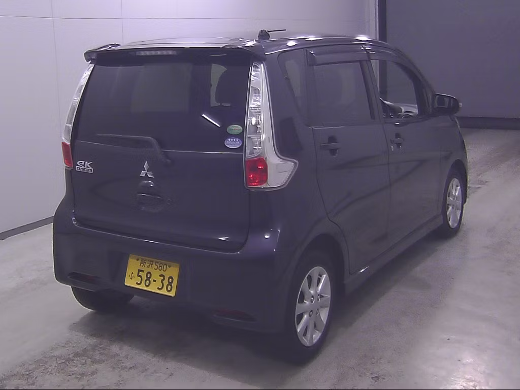 MITSUBISHI EK CUSTOM