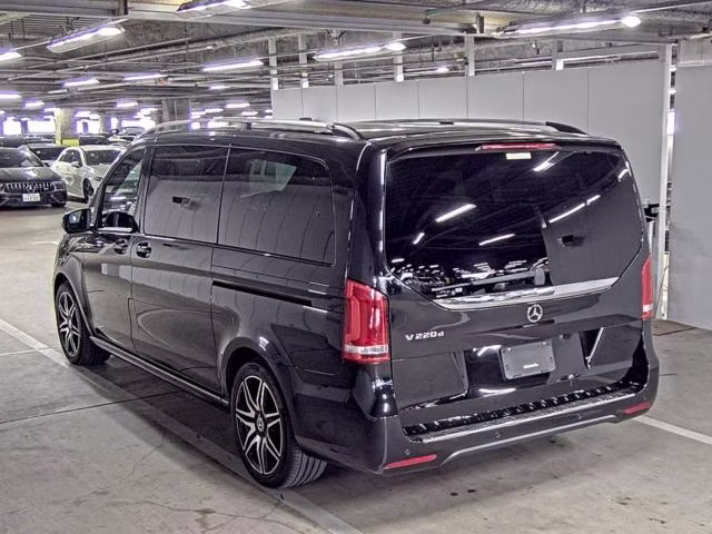 MERCEDES-BENZ V-CLASS