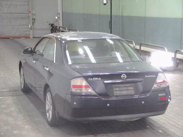 NISSAN GLORIA