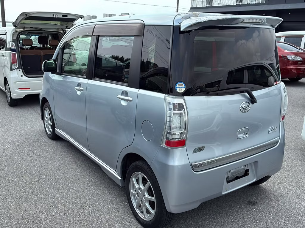 DAIHATSU TANTO EXE