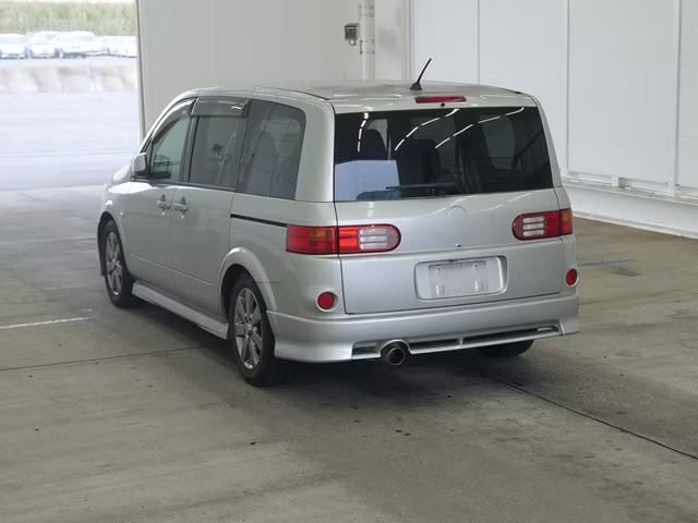NISSAN LAFESTA