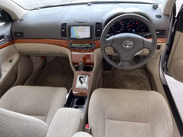 TOYOTA PREMIO