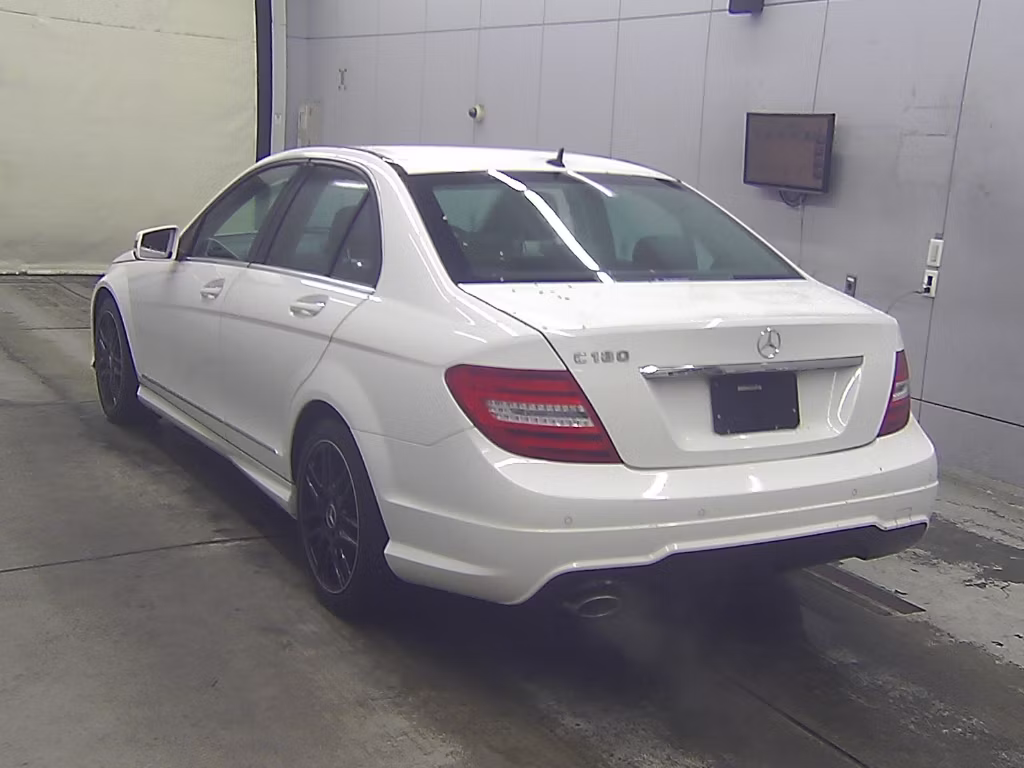 MERCEDES-BENZ C-CLASS