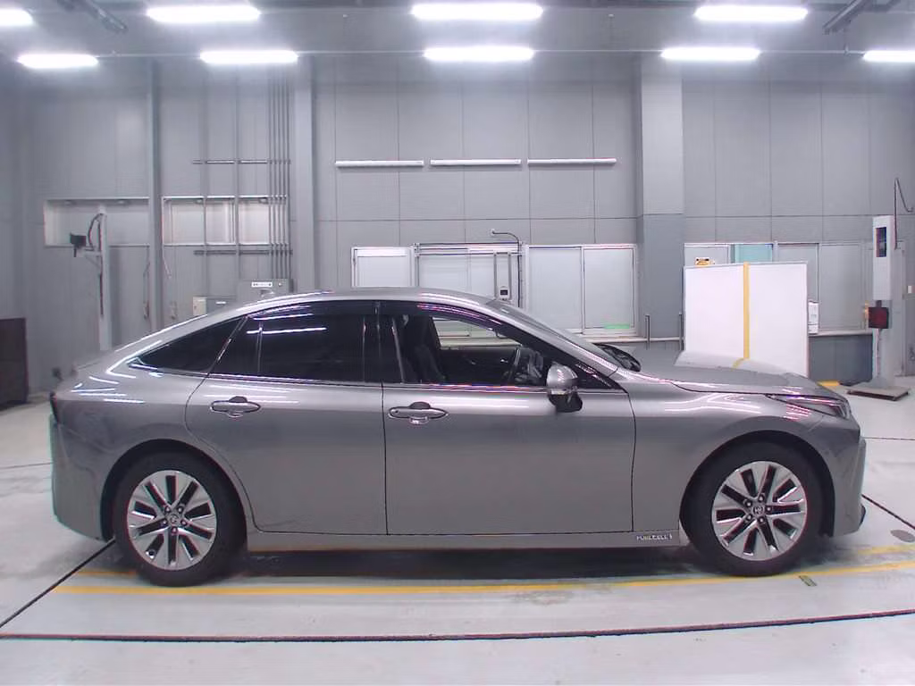TOYOTA MIRAI