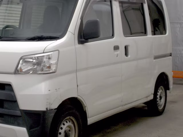 TOYOTA PIXIS VAN