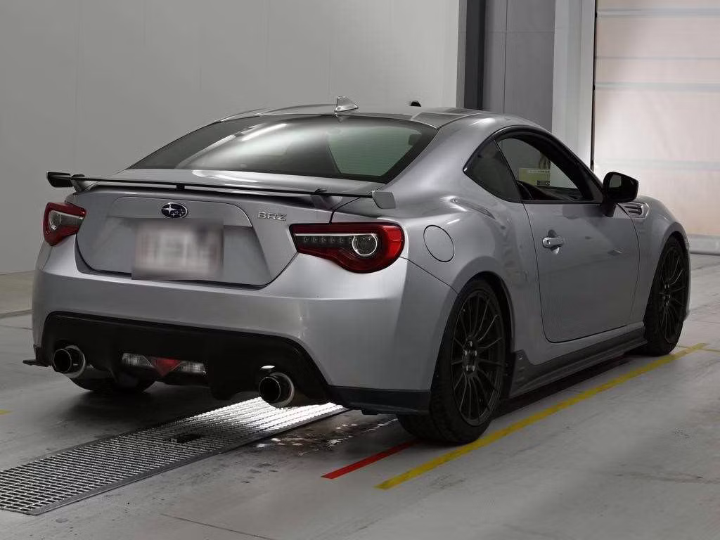 SUBARU BRZ
